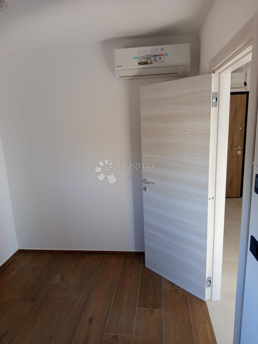 Stanovanje Valdebek, Pula, 55m2