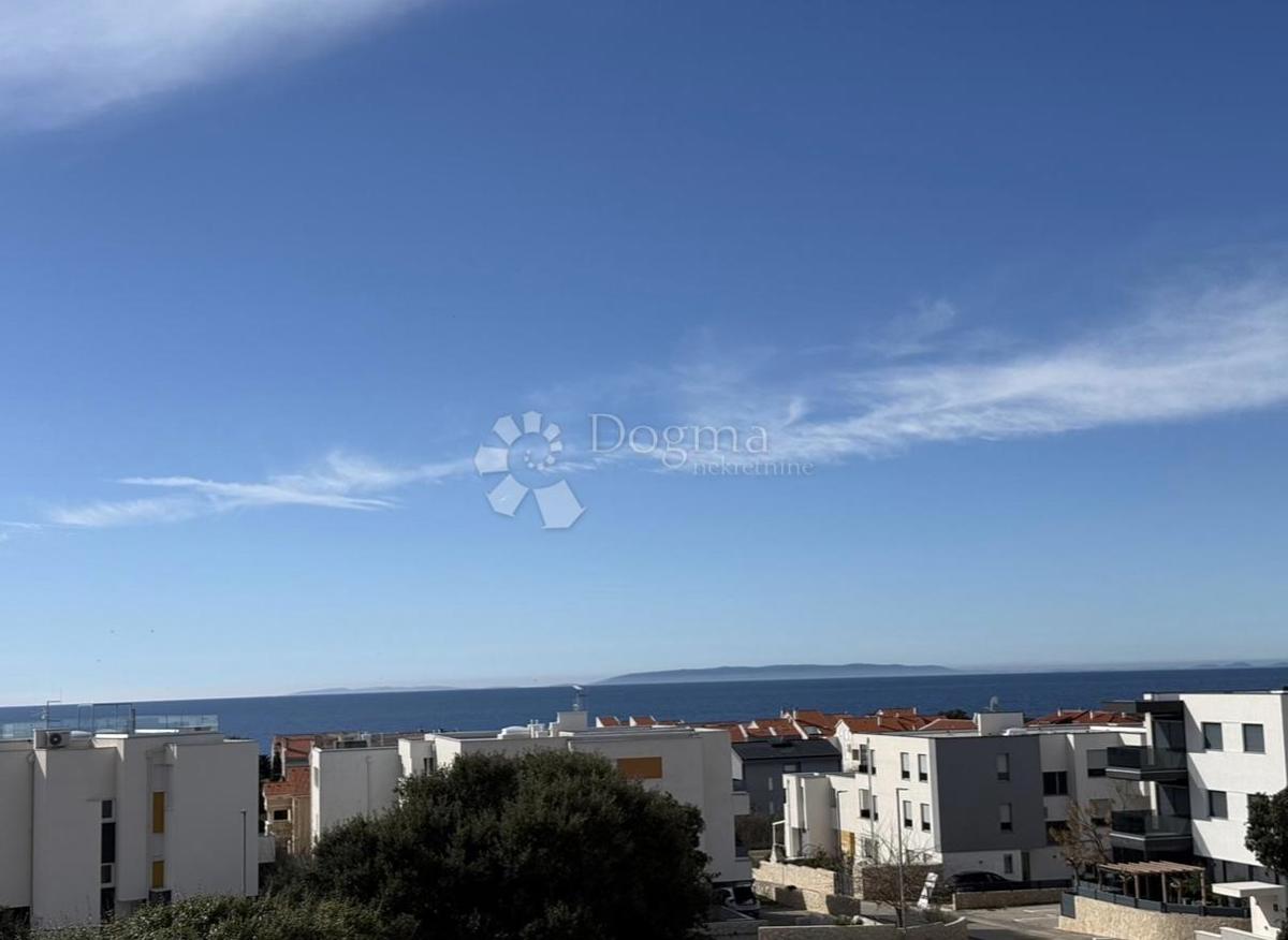 Apartma Novalja, 72m2