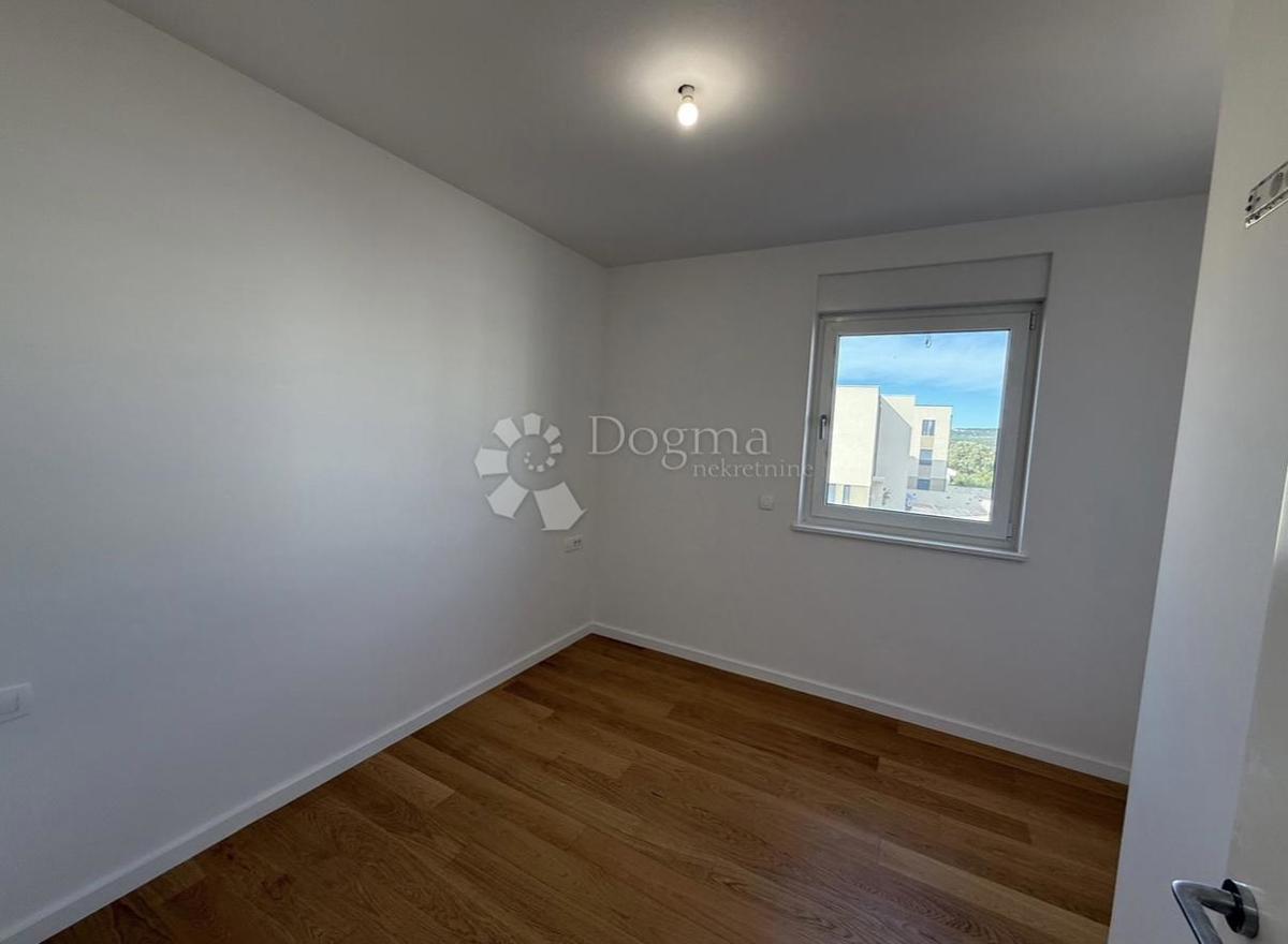 Apartma Novalja, 72m2