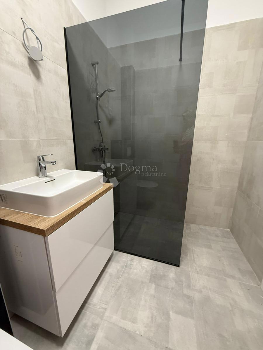 Stanovanje Centar, Velika Gorica, 142,43m2