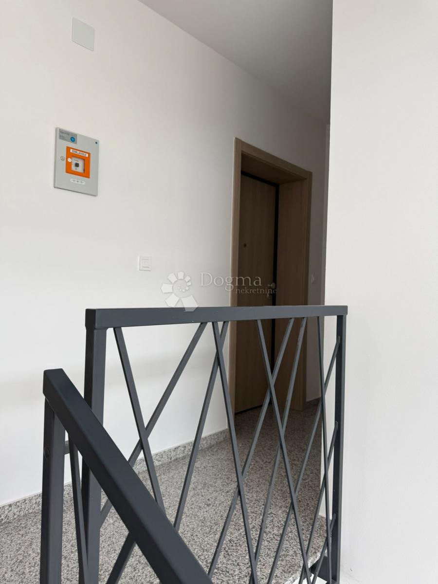 Stanovanje Centar, Velika Gorica, 142,43m2