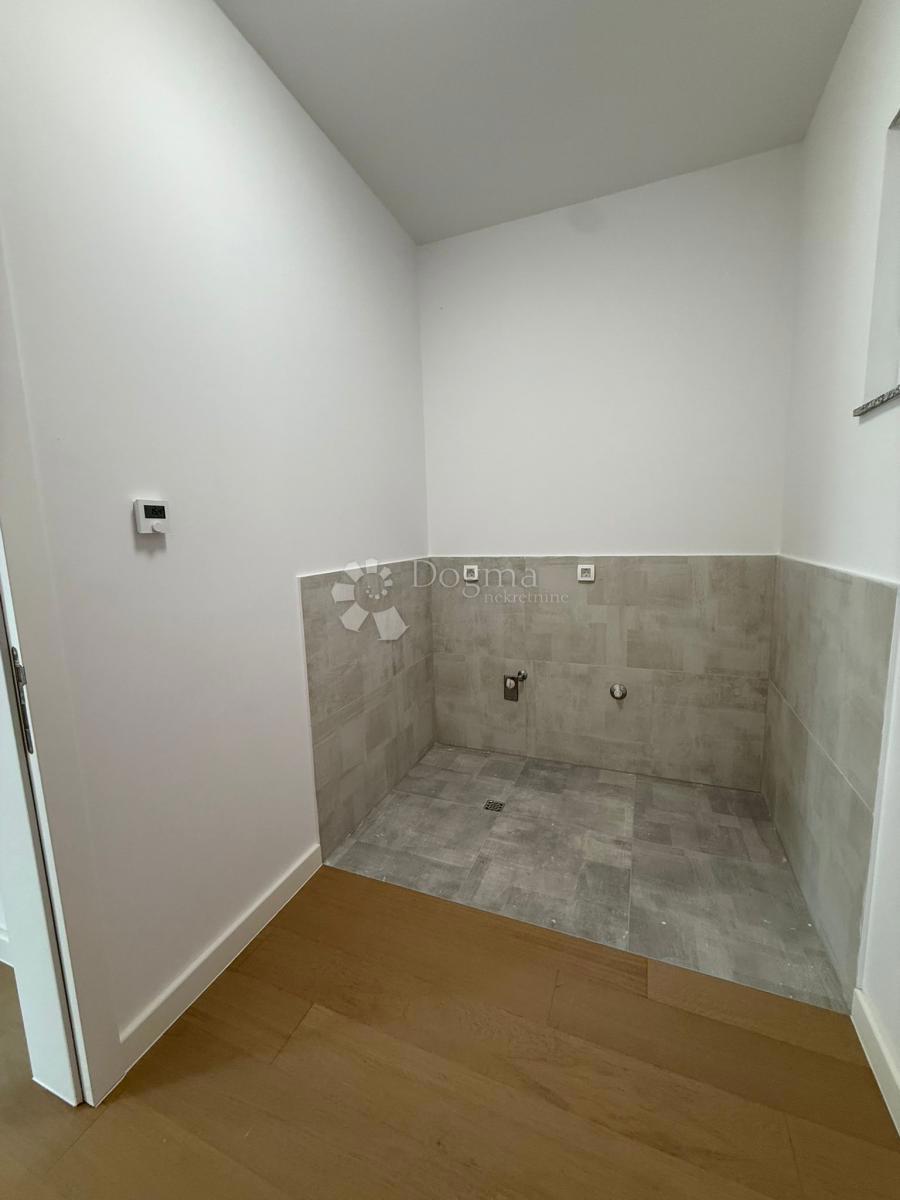 Stanovanje Centar, Velika Gorica, 142,43m2