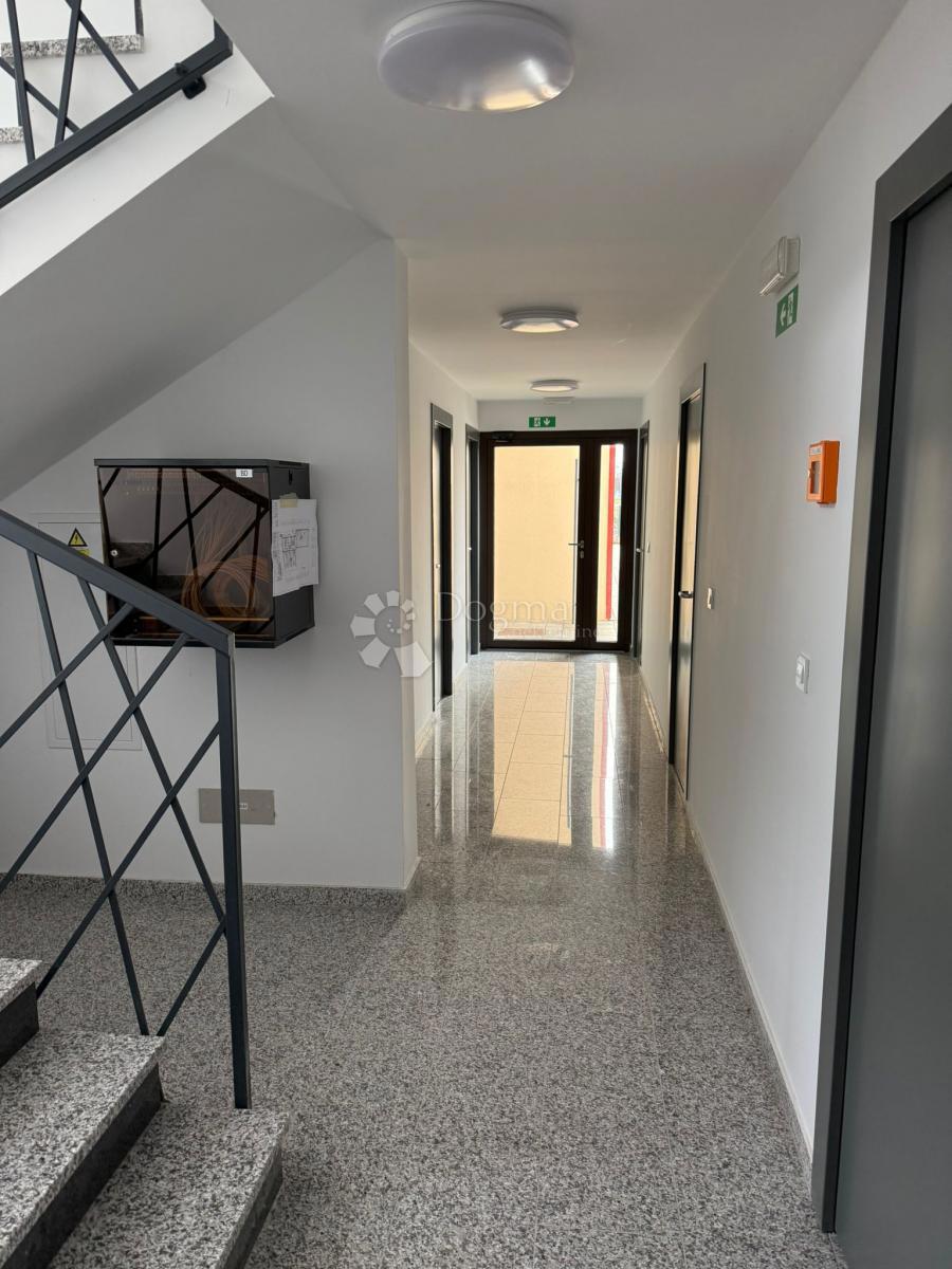 Stanovanje Centar, Velika Gorica, 142,43m2