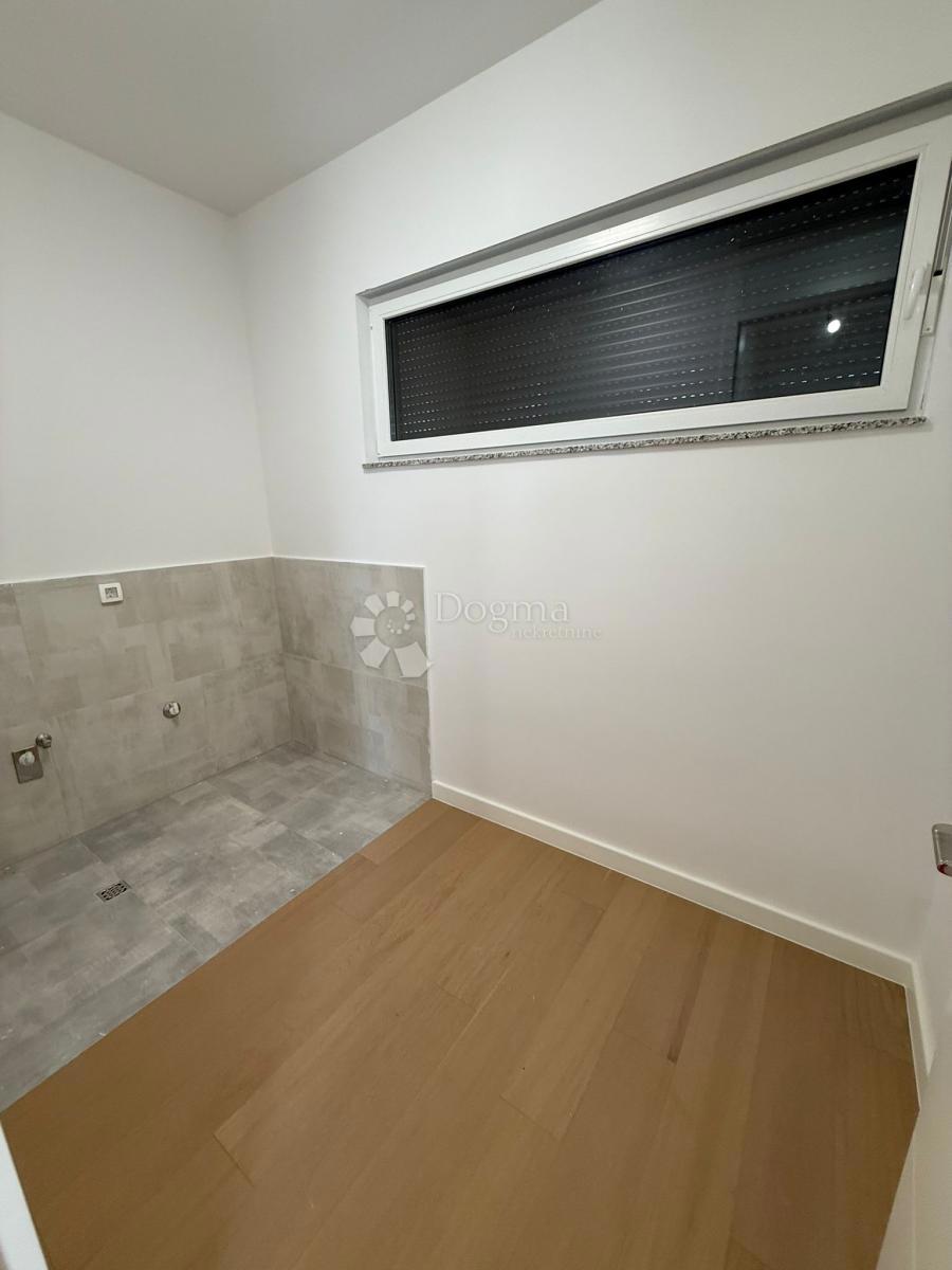 Stanovanje Centar, Velika Gorica, 142,43m2