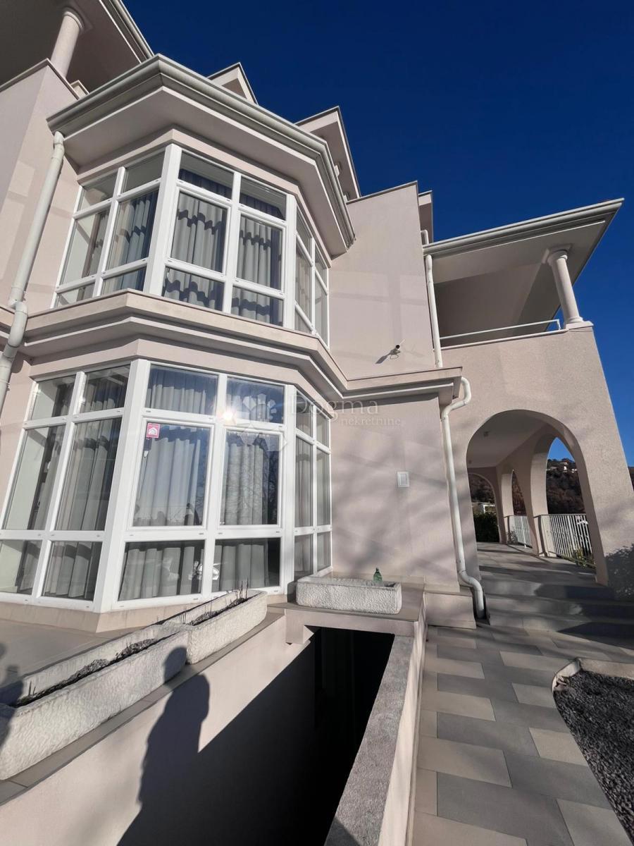 Hiša Poljane, Opatija - Okolica, 528m2