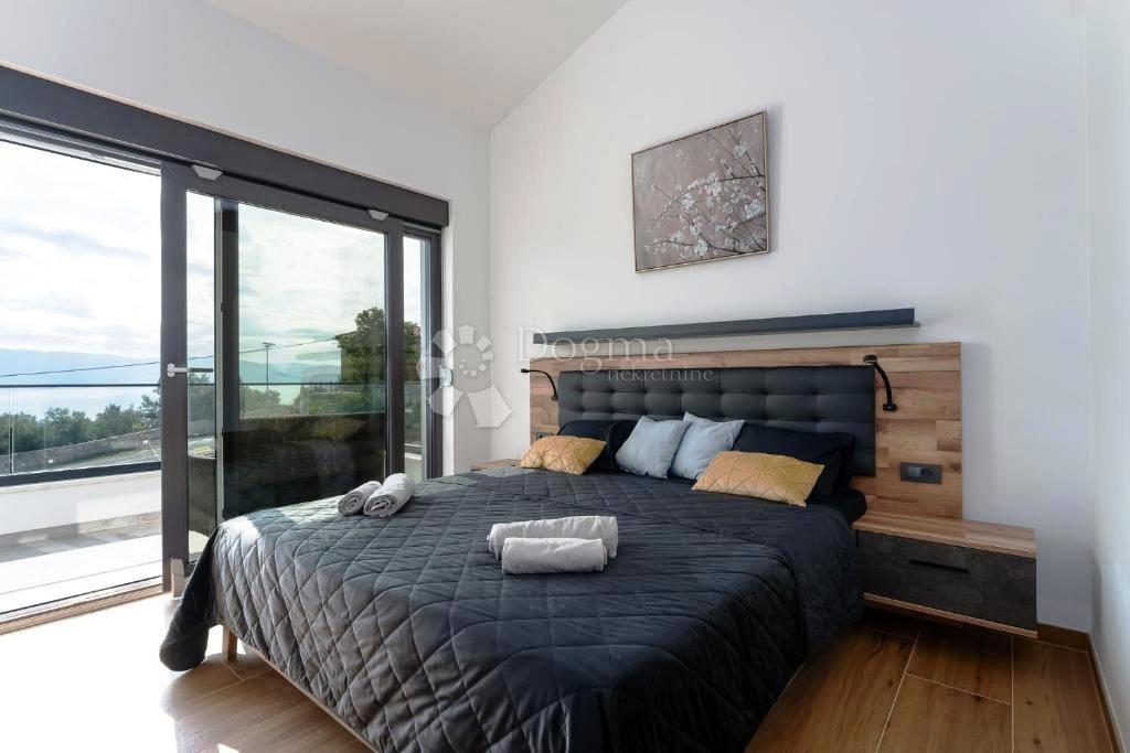 Hiša Risika, Vrbnik, 150m2