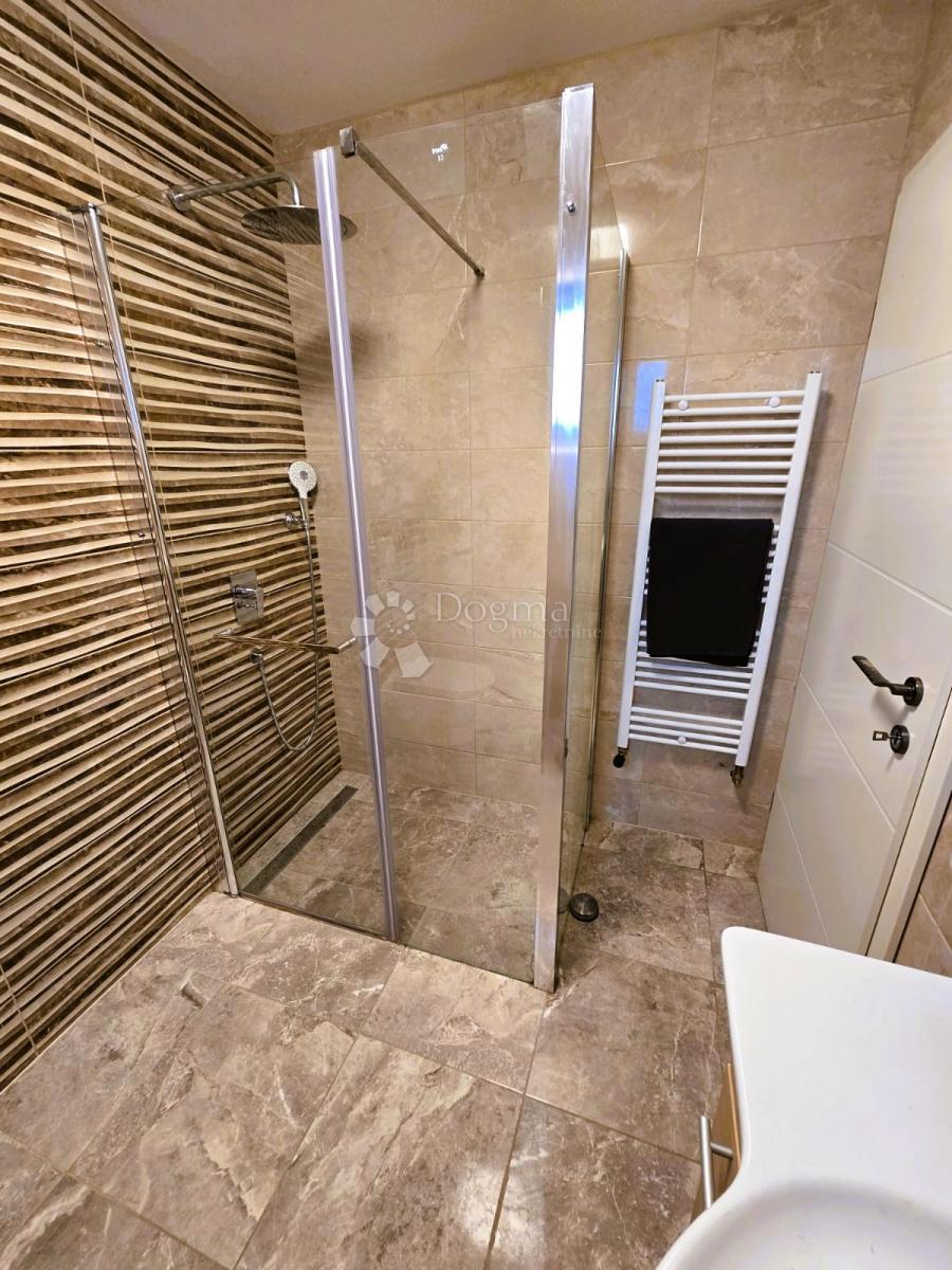 Hiša Novo Selo Rok, Čakovec - Okolica, 298m2