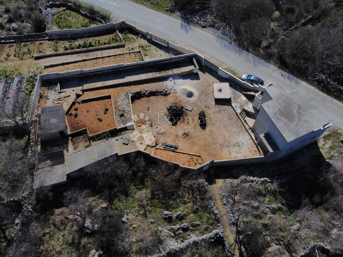 Zazidljivo zemljišče Rastovac, Marina, 1.041m2