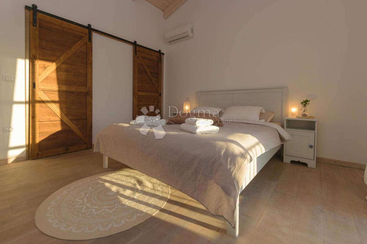 Hiša Svetvinčenat, 178m2