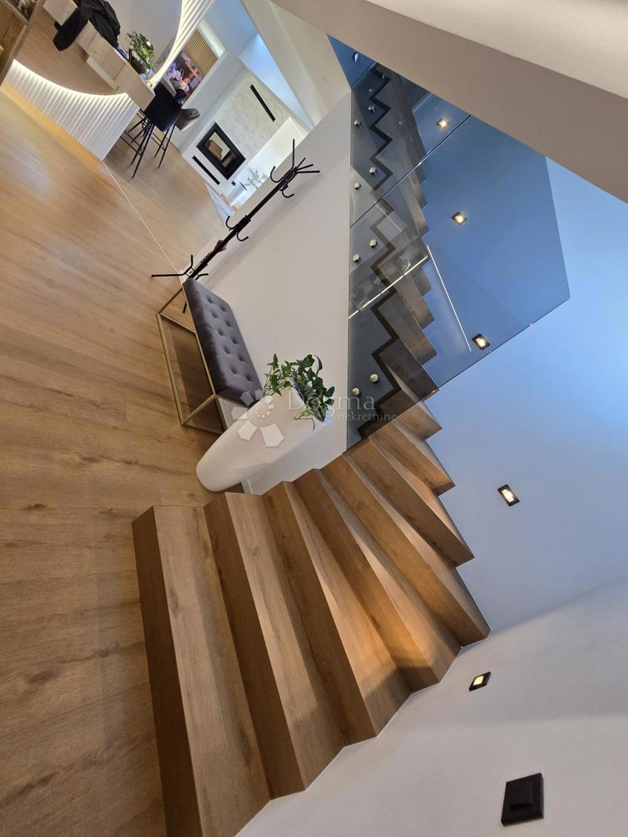 Hiša Sračinec, 280m2