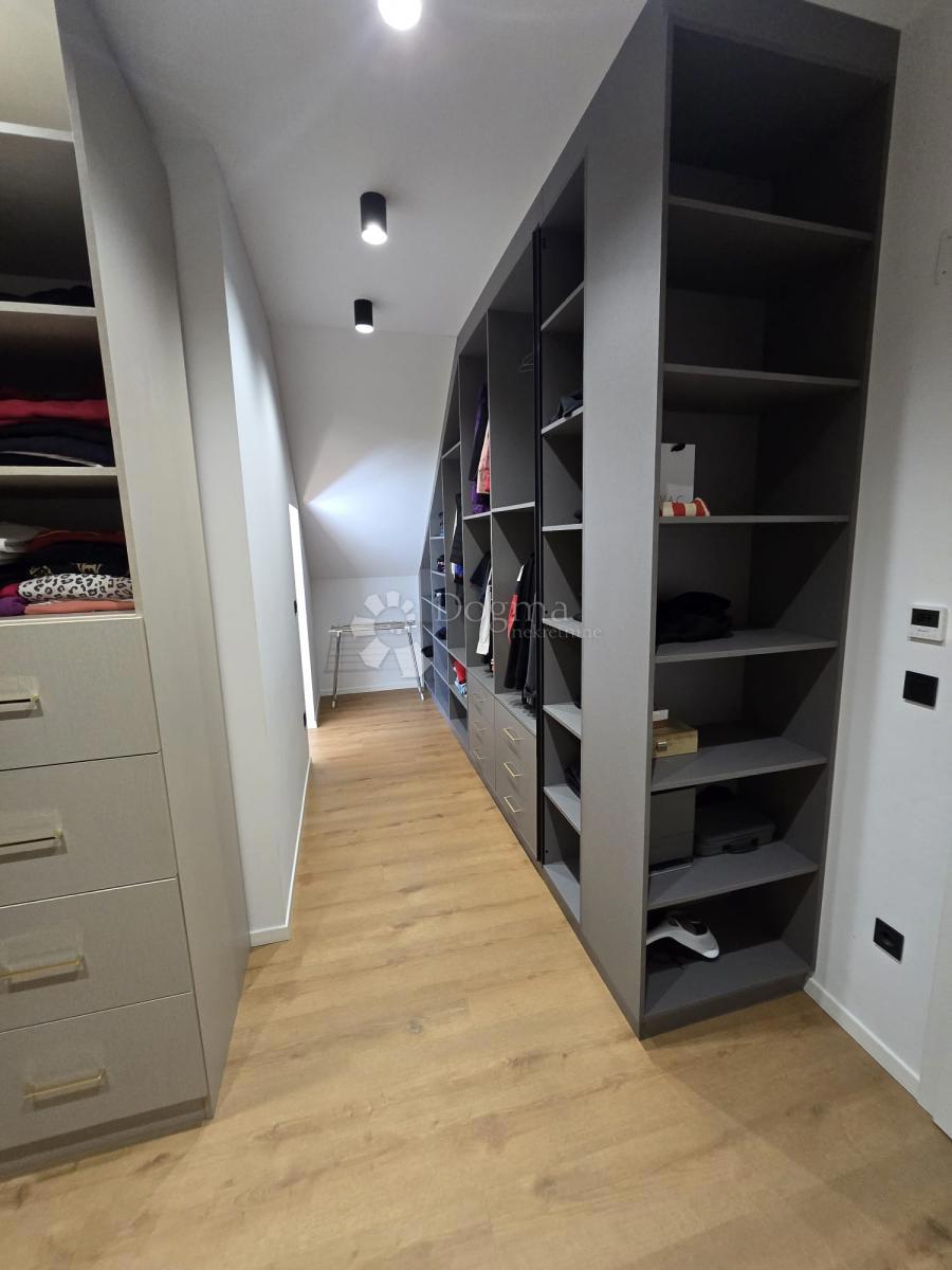 Hiša Sračinec, 280m2