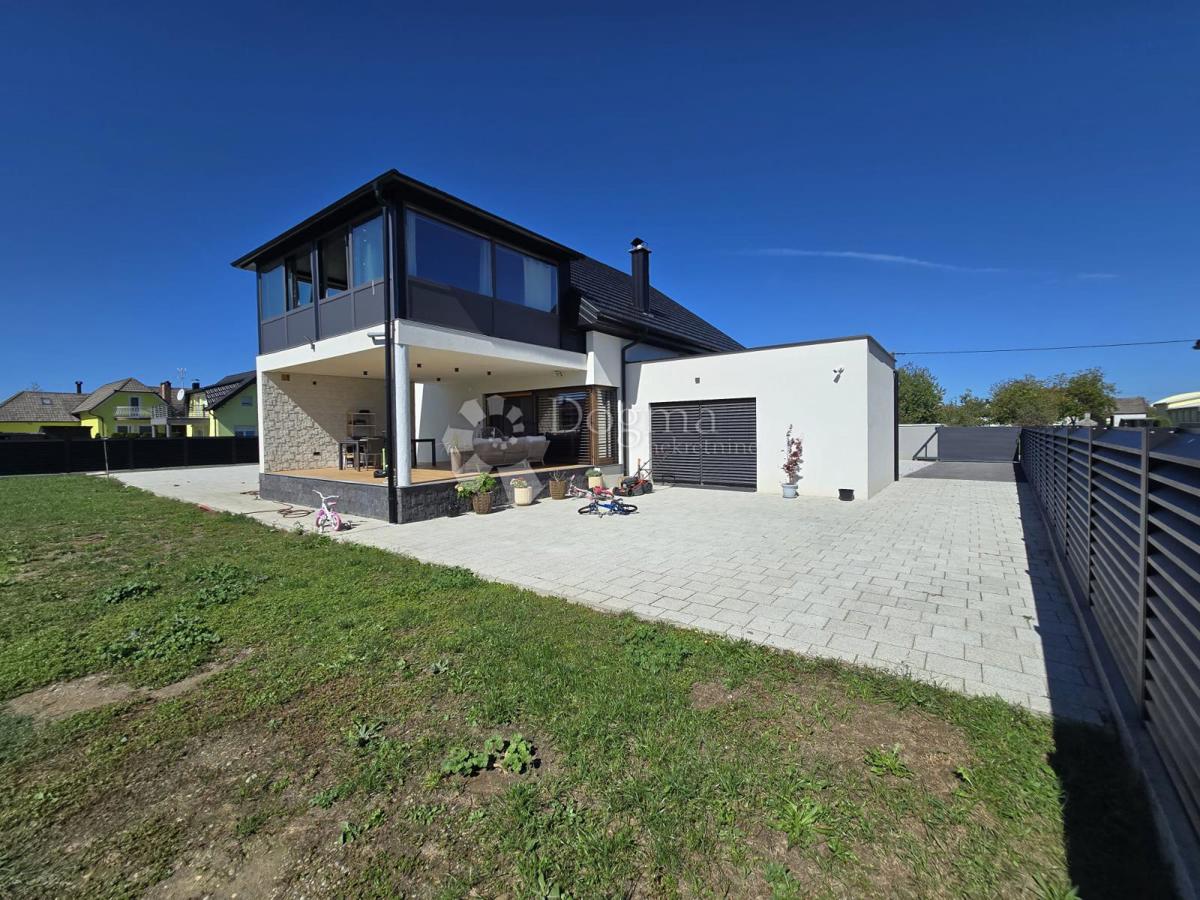 Hiša Sračinec, 280m2