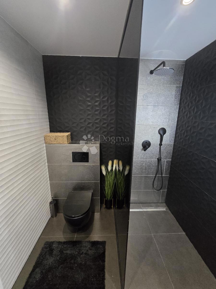 Hiša Sračinec, 280m2