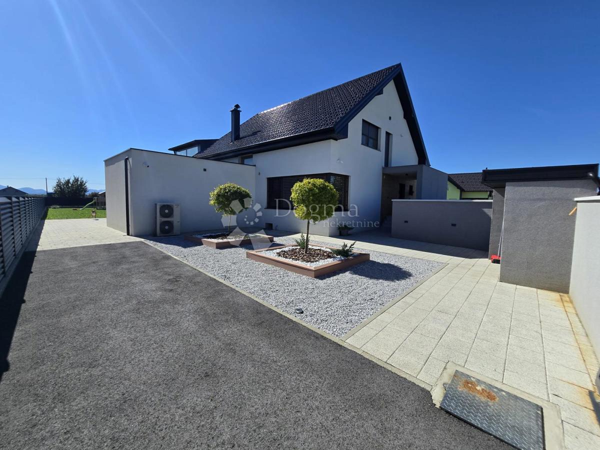 Hiša Sračinec, 280m2