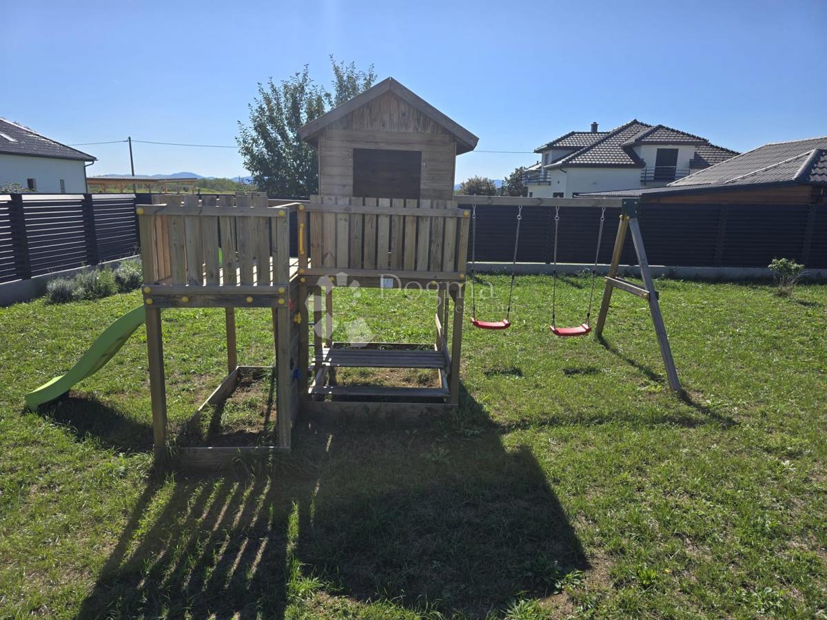 Hiša Sračinec, 280m2