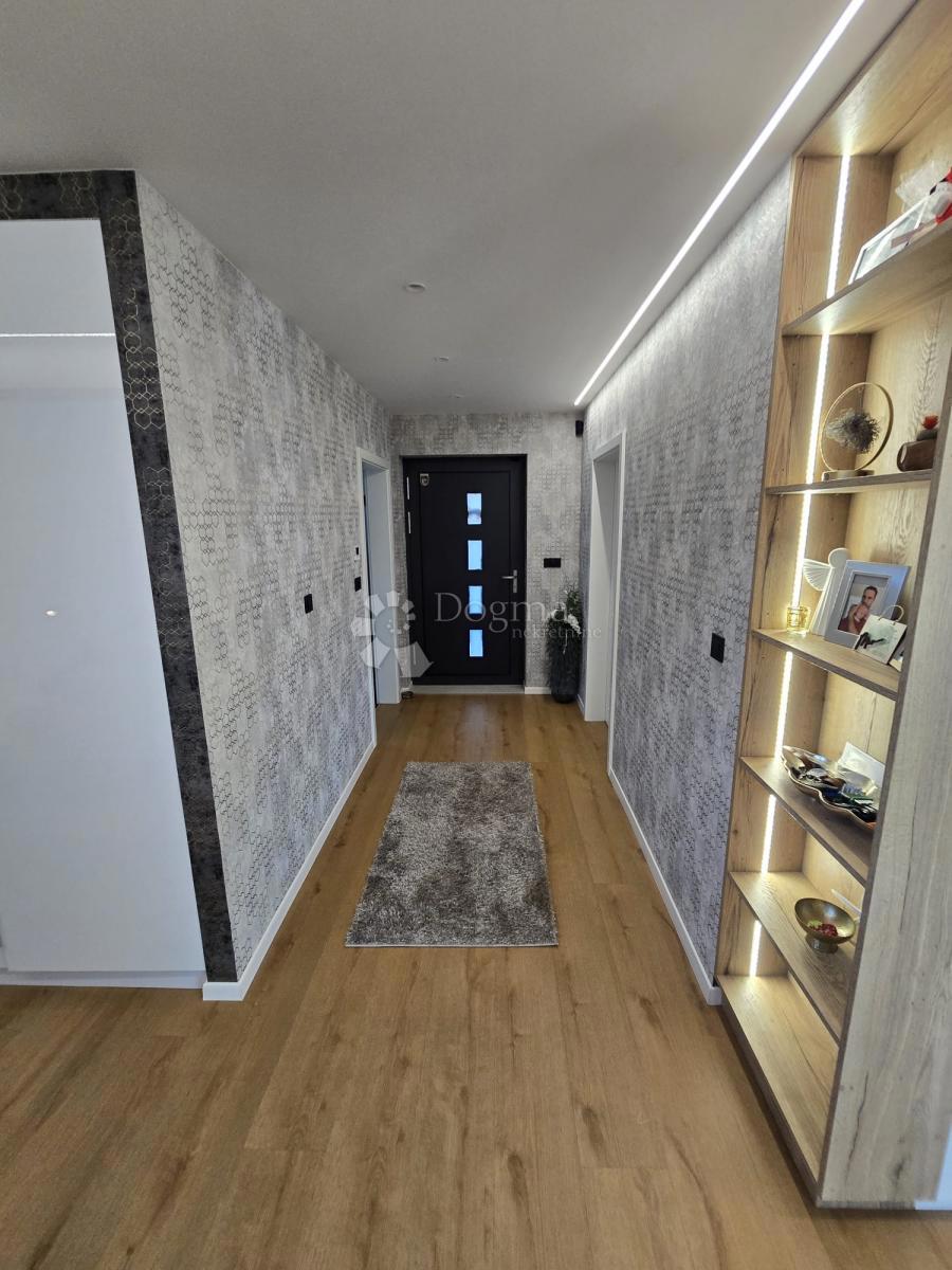 Hiša Sračinec, 280m2