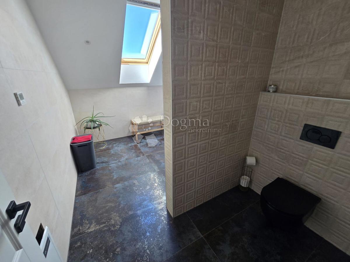 Hiša Sračinec, 280m2