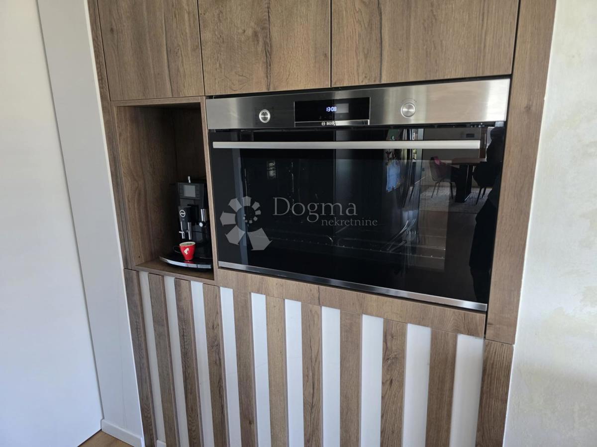 Hiša Sračinec, 280m2