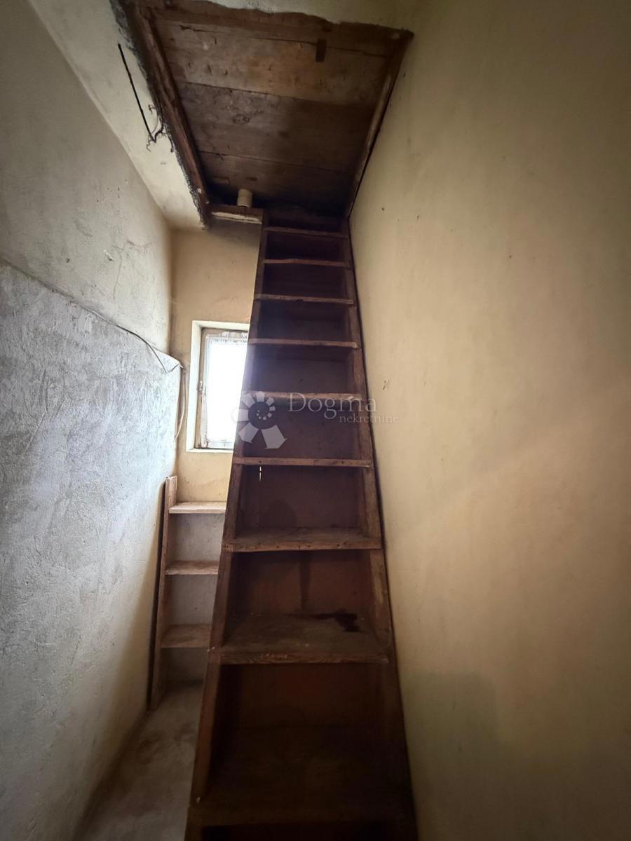 Hiša Turčin, Gornji Kneginec, 164m2