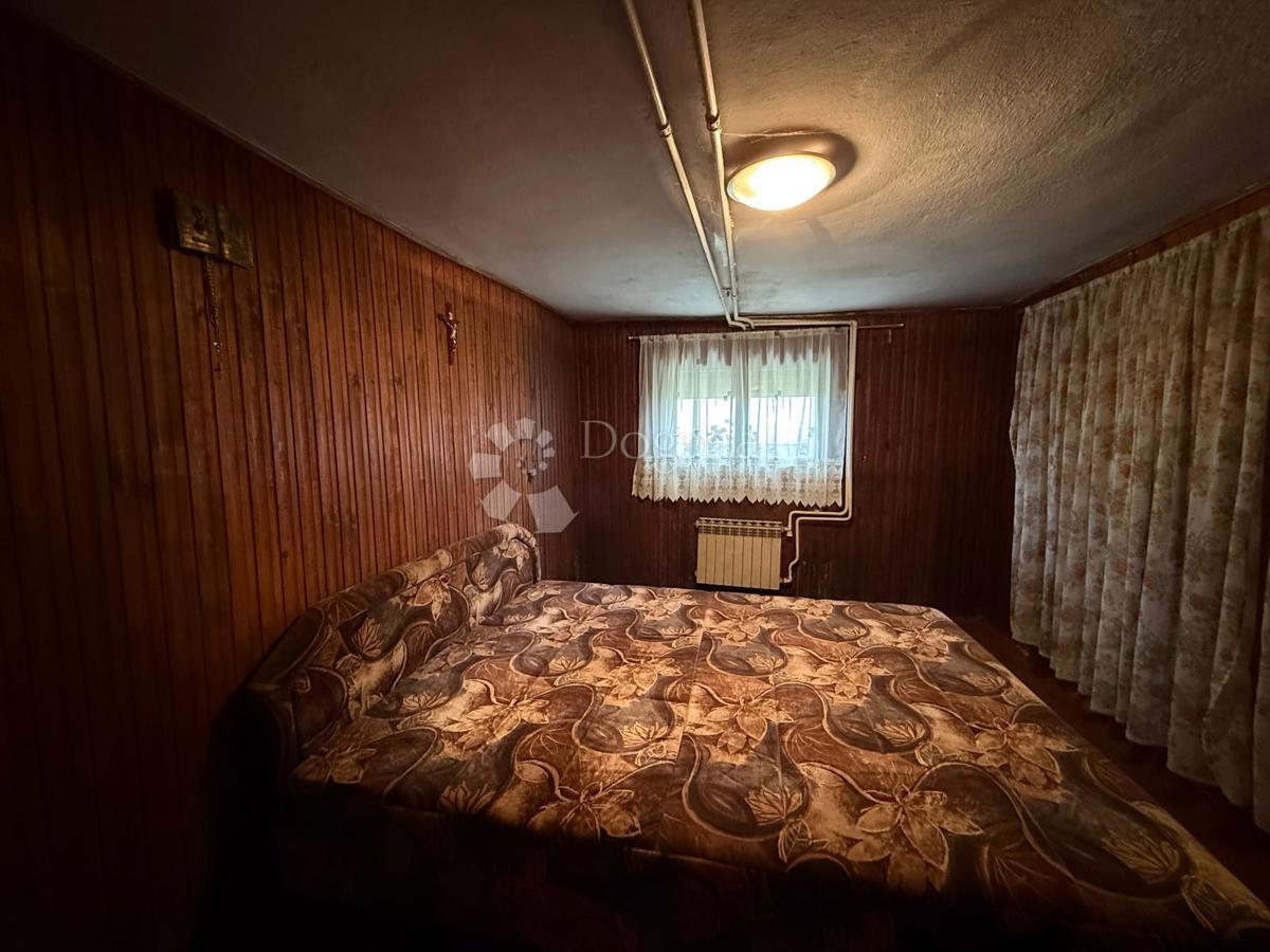 Hiša Turčin, Gornji Kneginec, 164m2