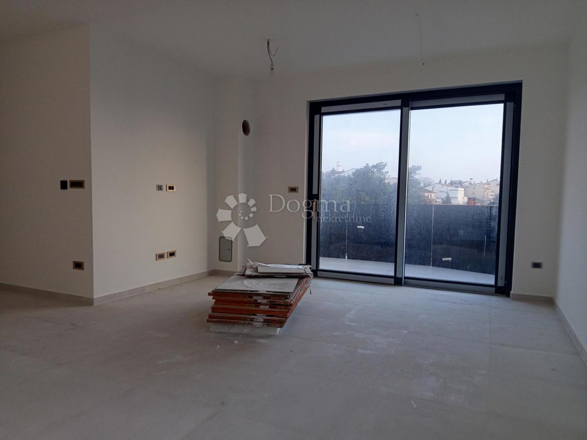 Stanovanje Pješčana Uvala, Medulin, 63,87m2