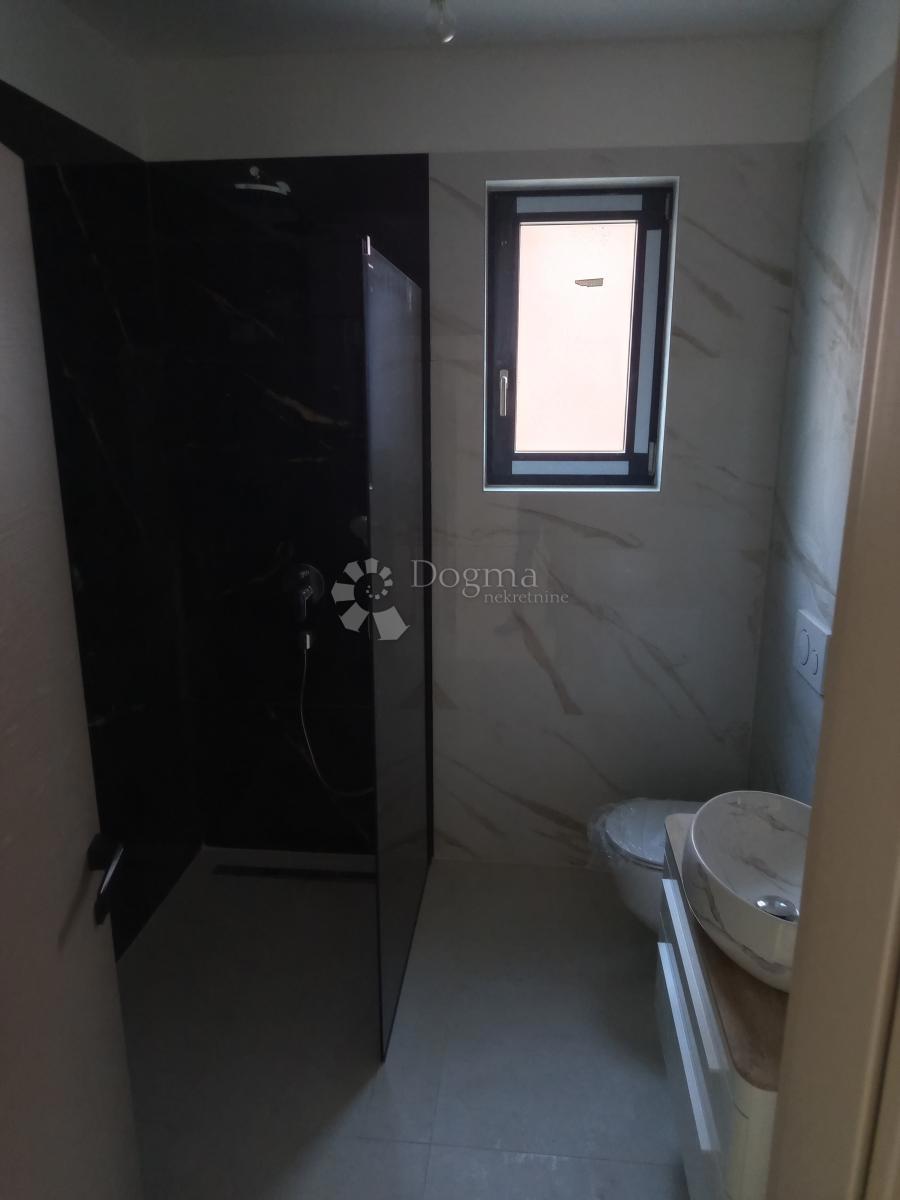 Stanovanje Pješčana Uvala, Medulin, 63,87m2