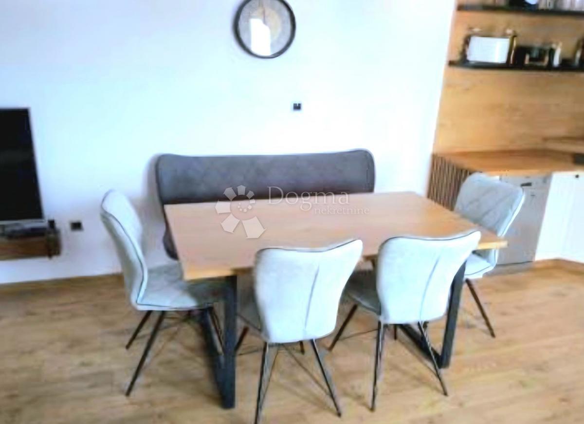 Stanovanje Dugi Rat, 89,98m2