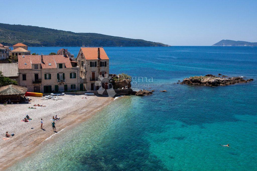 Hiša Komiža, 210m2