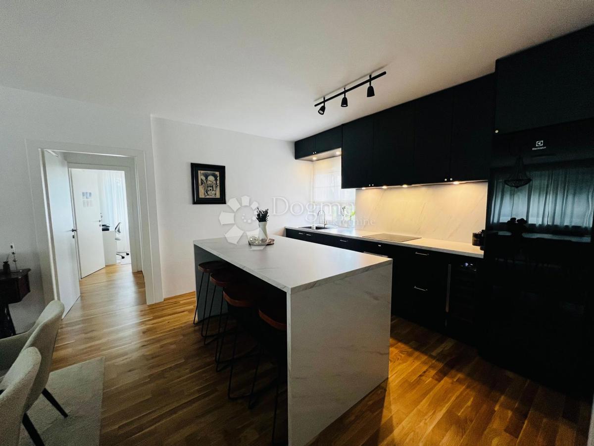 Stanovanje Šalata, Gornji Grad - Medveščak, 89m2