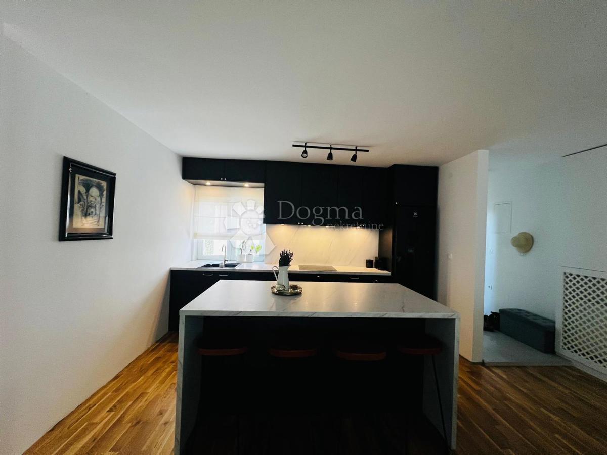 Stanovanje Šalata, Gornji Grad - Medveščak, 89m2