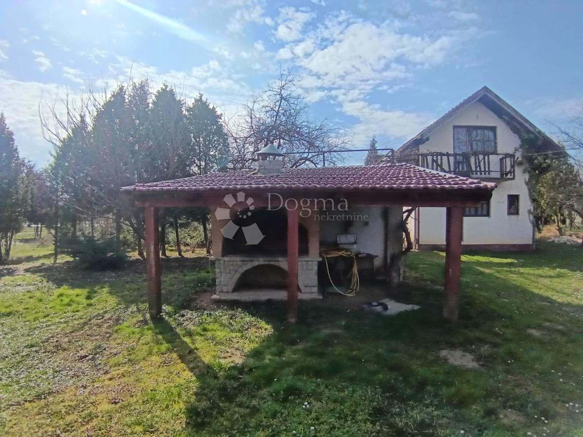 Hiša Kapinci, Sopje, 170m2