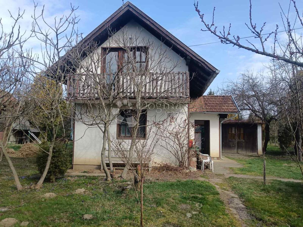 Hiša Kapinci, Sopje, 170m2