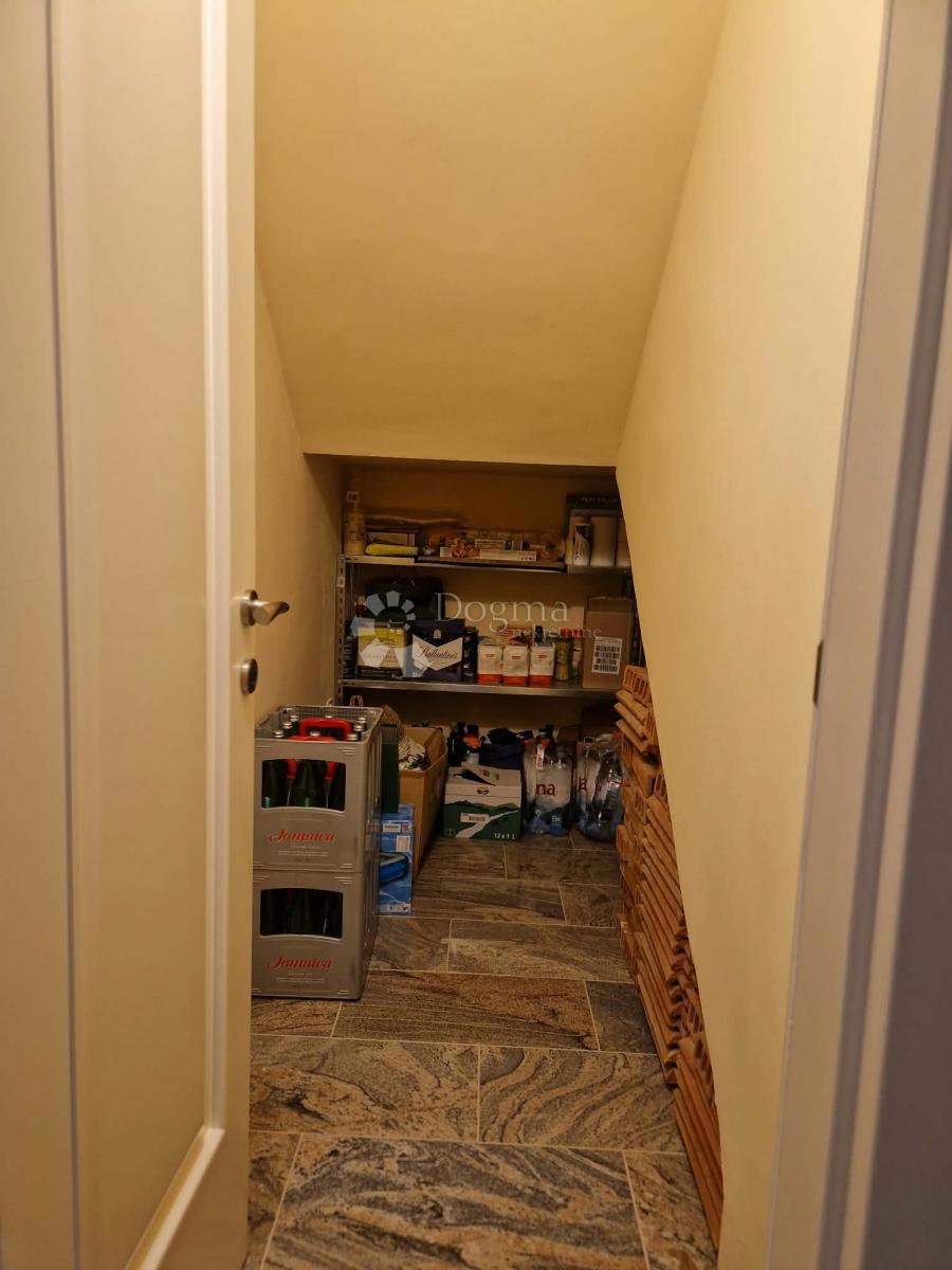 Hiša Sveti Filip i Jakov, Sveti Filip I Jakov, 131m2