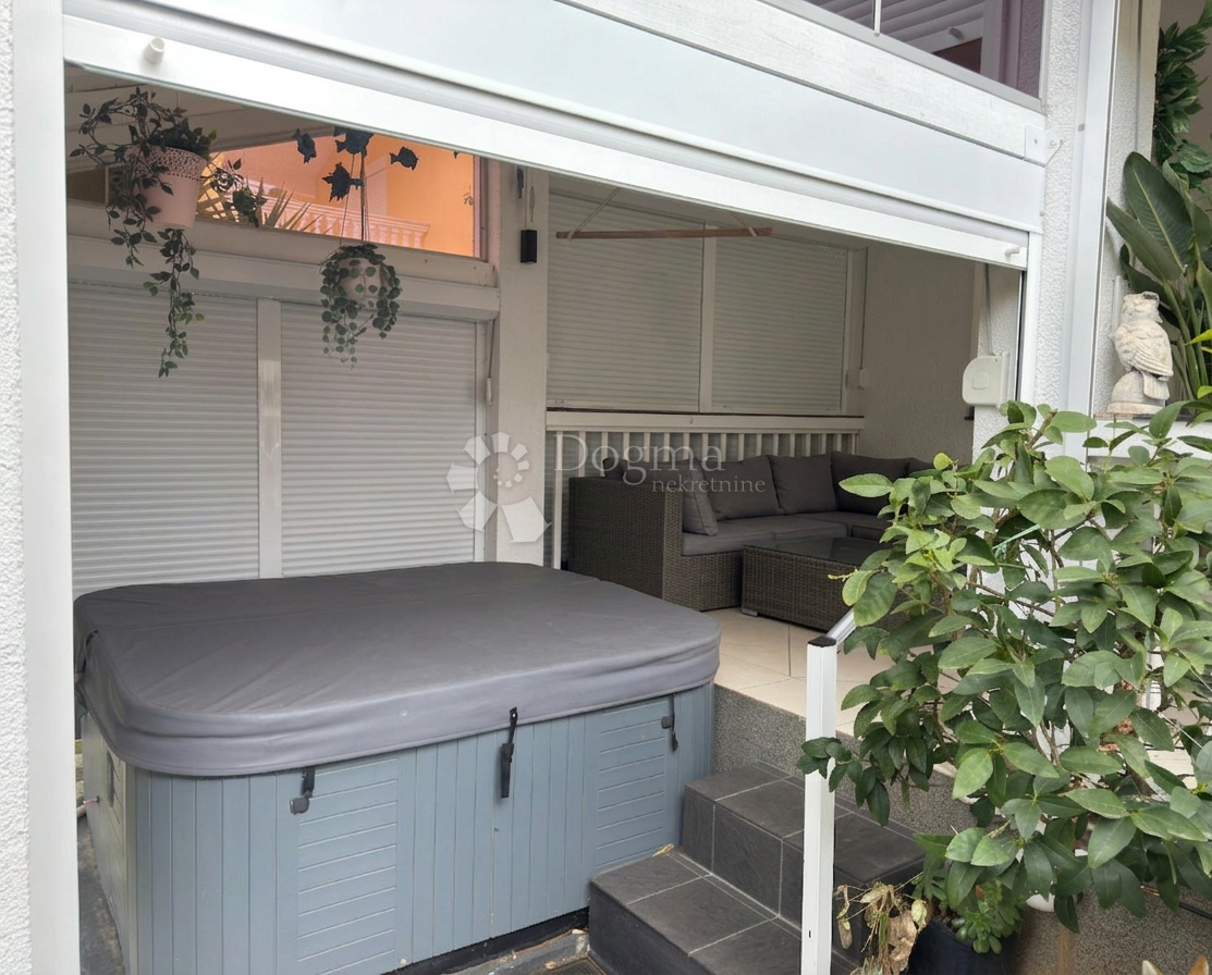 Hiša Privlaka, 300m2