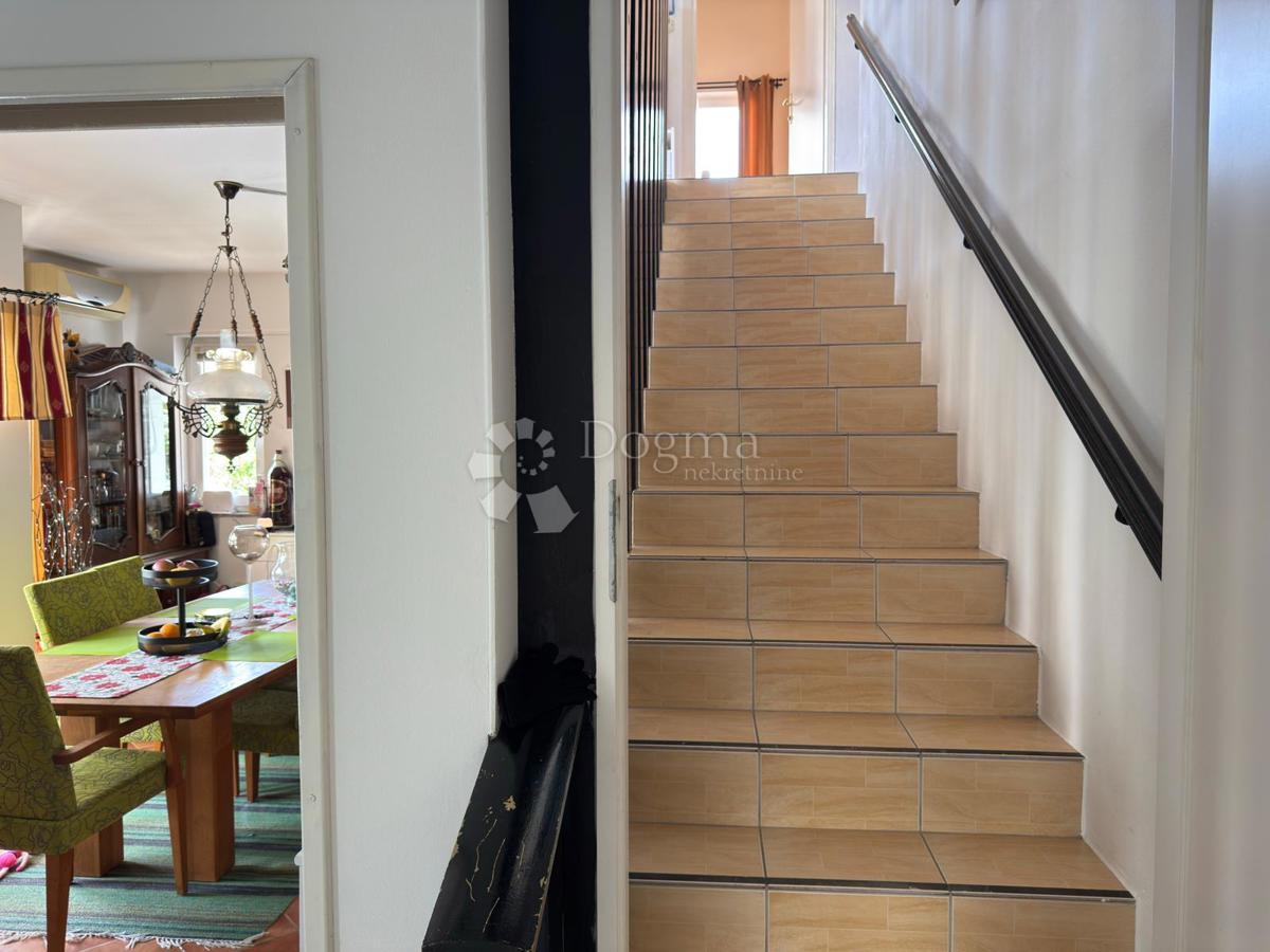 Hiša Privlaka, 300m2