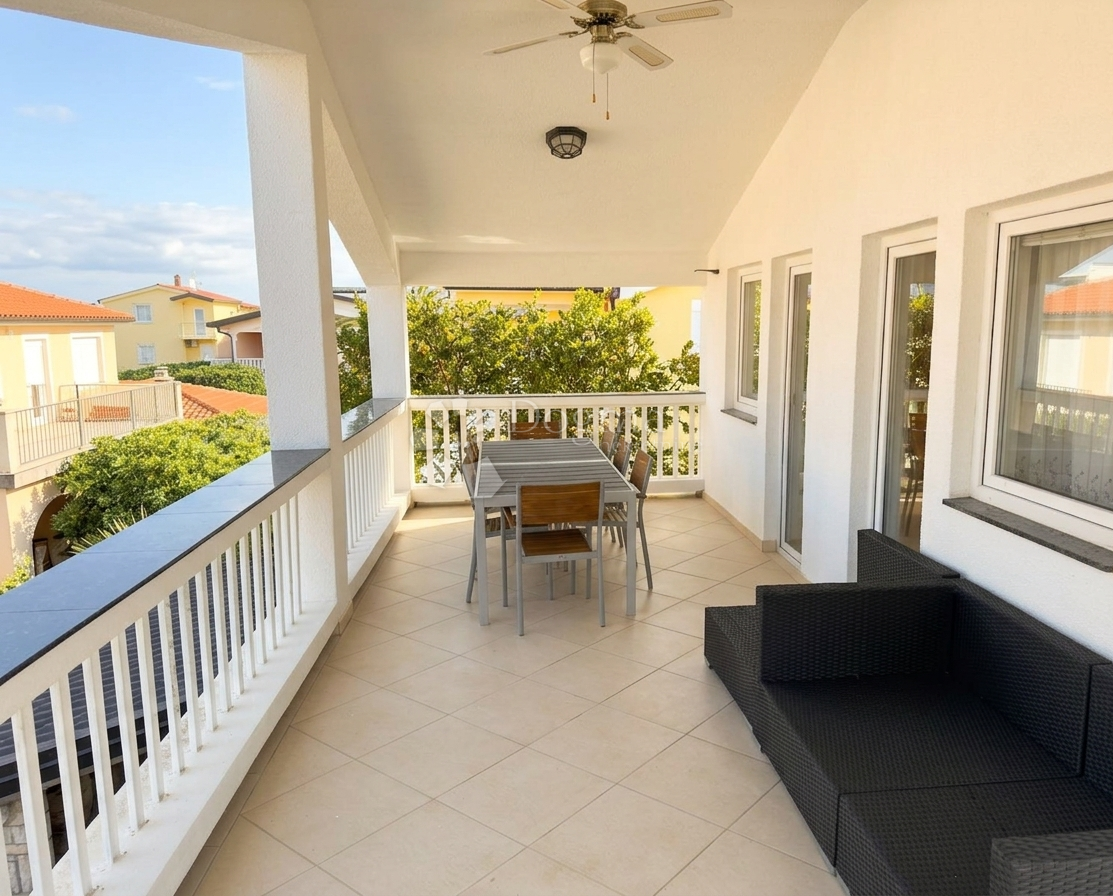 Hiša Privlaka, 300m2