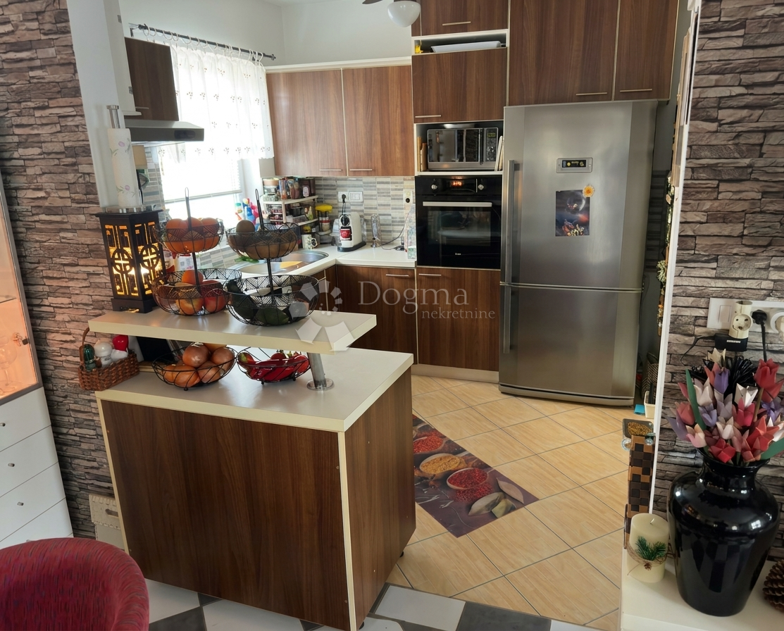 Hiša Privlaka, 300m2