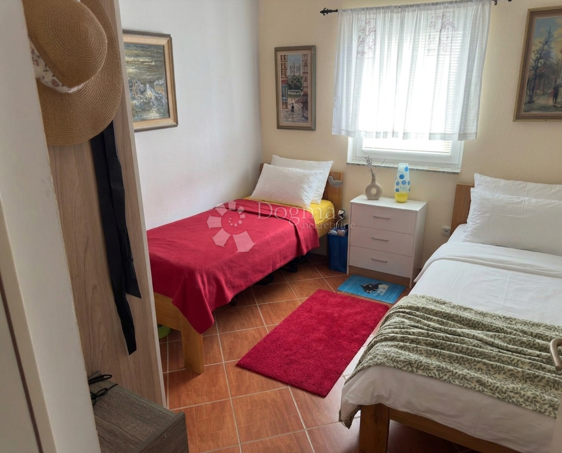 Hiša Privlaka, 300m2