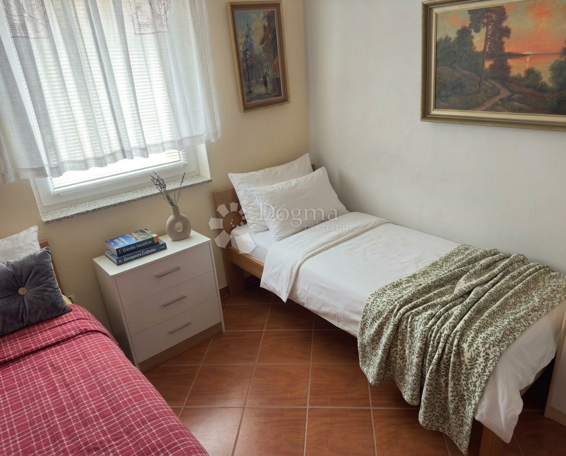 Hiša Privlaka, 300m2