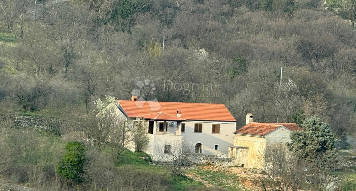 Hiša Praputnjak, Bakar, 124m2
