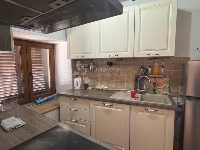 Hiša Praputnjak, Bakar, 124m2