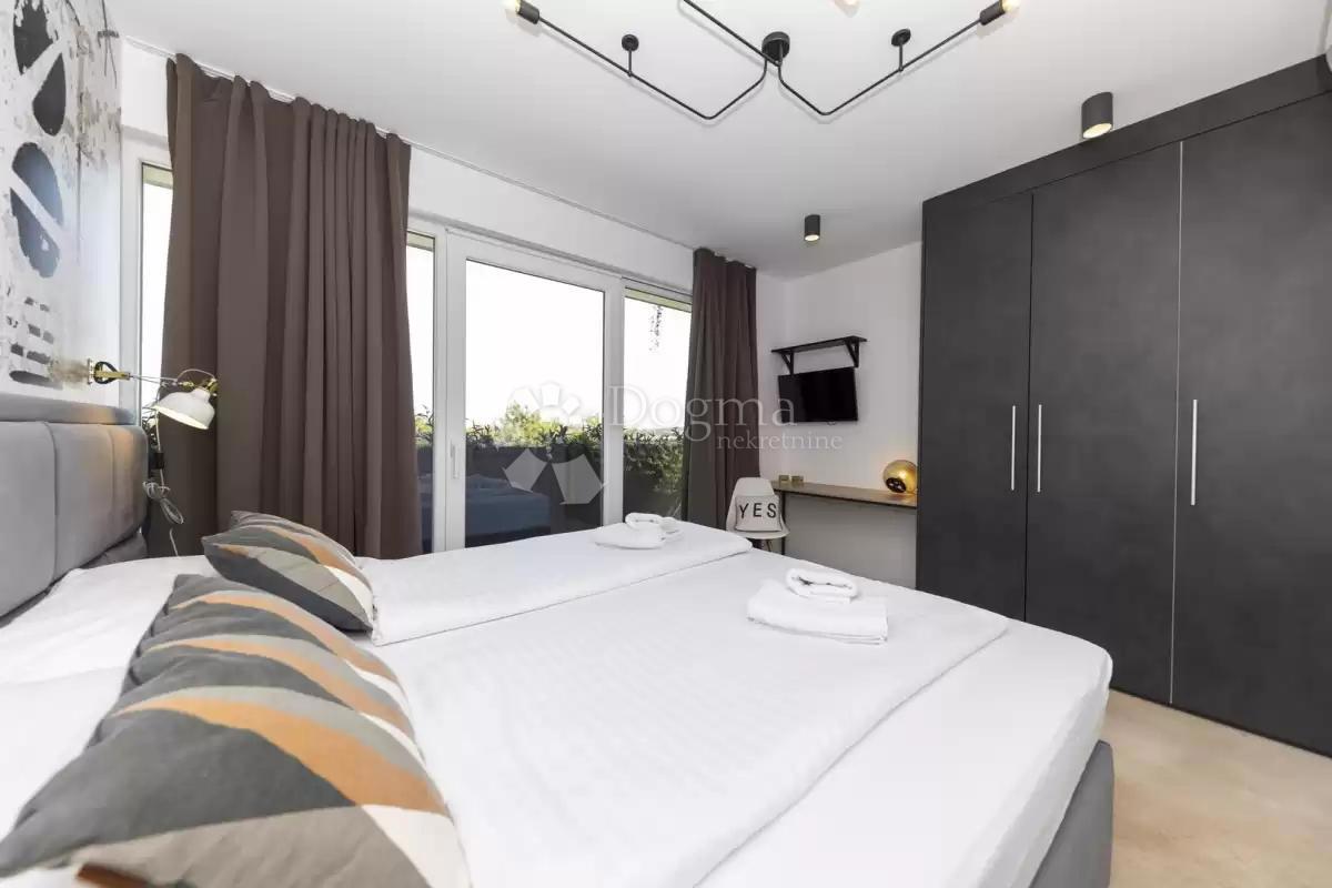 Hiša Žerava, Nin, 594m2