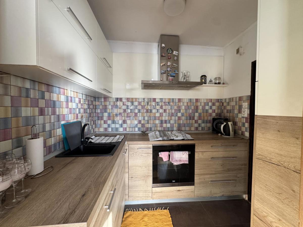 Hiša Hajdine, Vrbovsko, 294m2