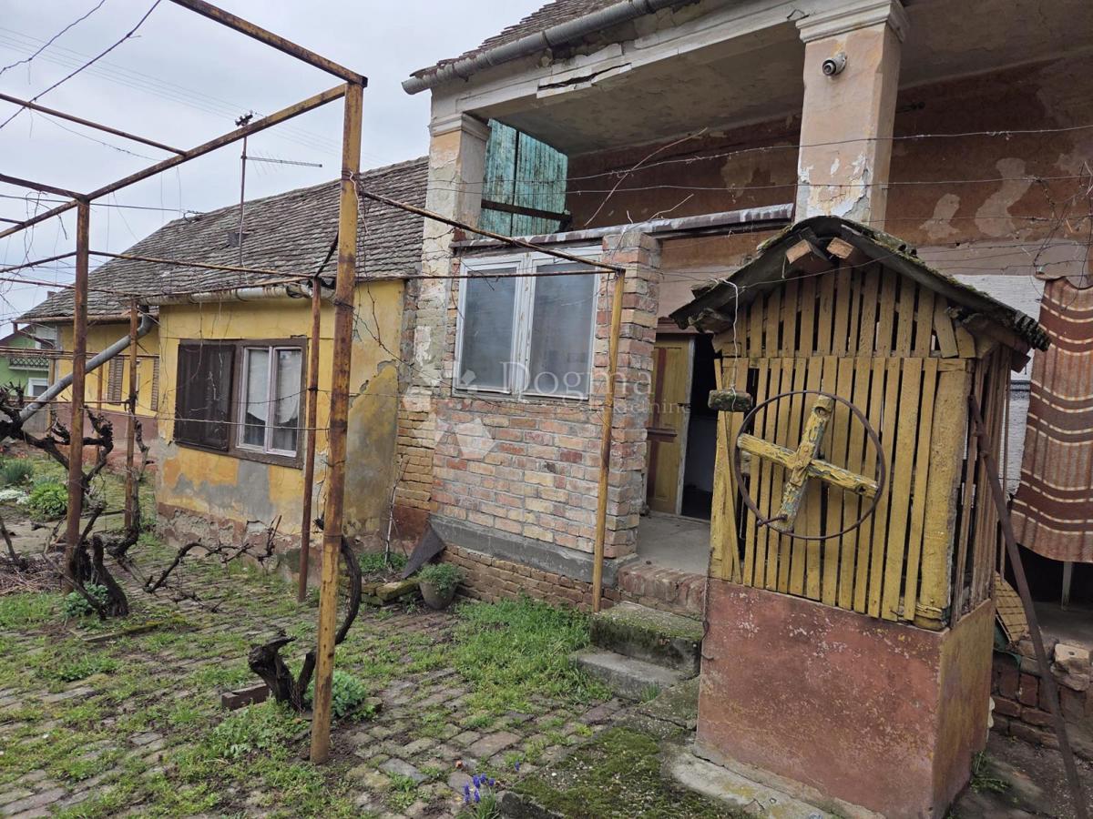 Hiša Beli Manastir, 316m2