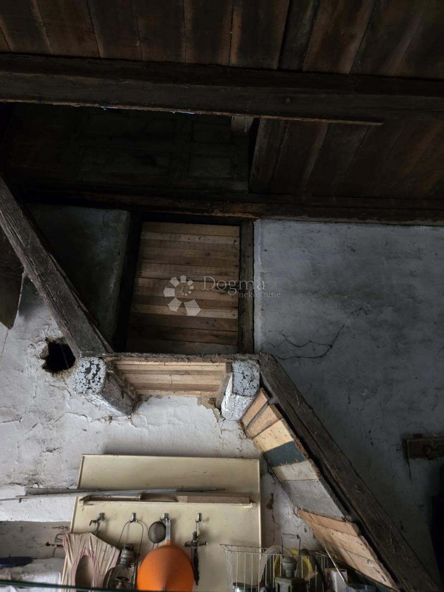 Hiša Beli Manastir, 316m2