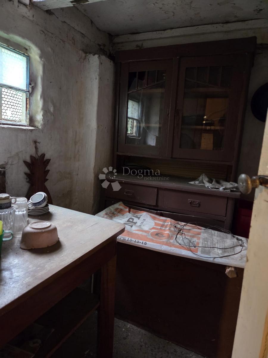 Hiša Beli Manastir, 316m2