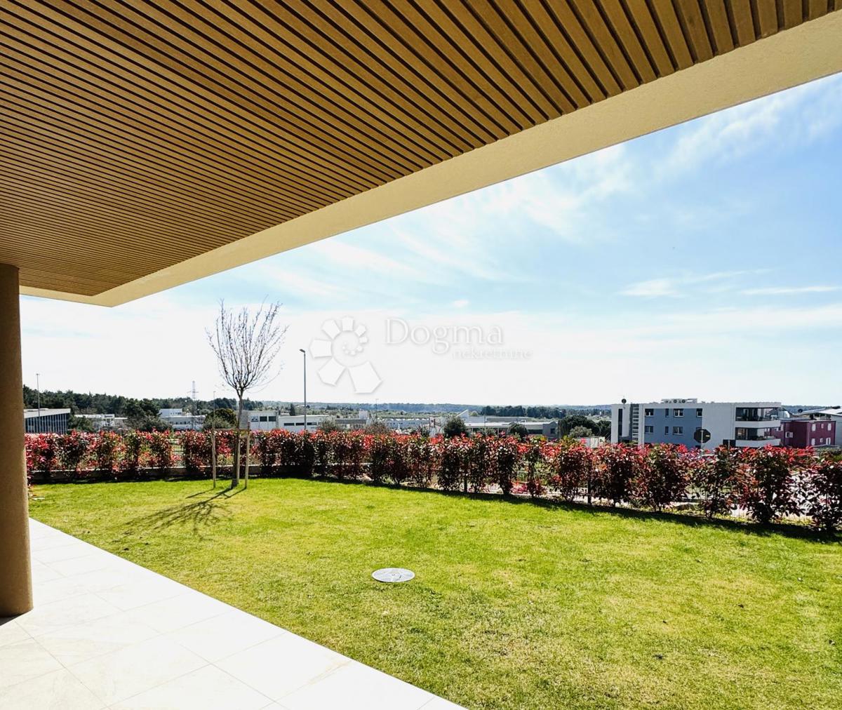 Stanovanje Novigrad, 134,99m2