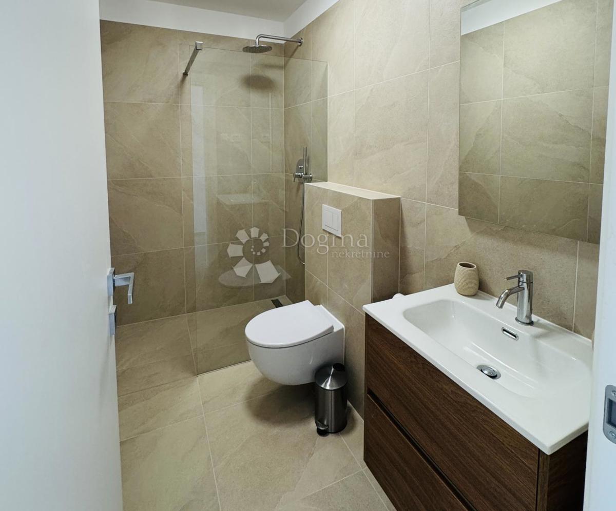 Stanovanje Novigrad, 134,99m2