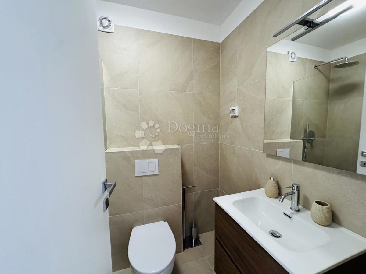 Stanovanje Novigrad, 134,99m2