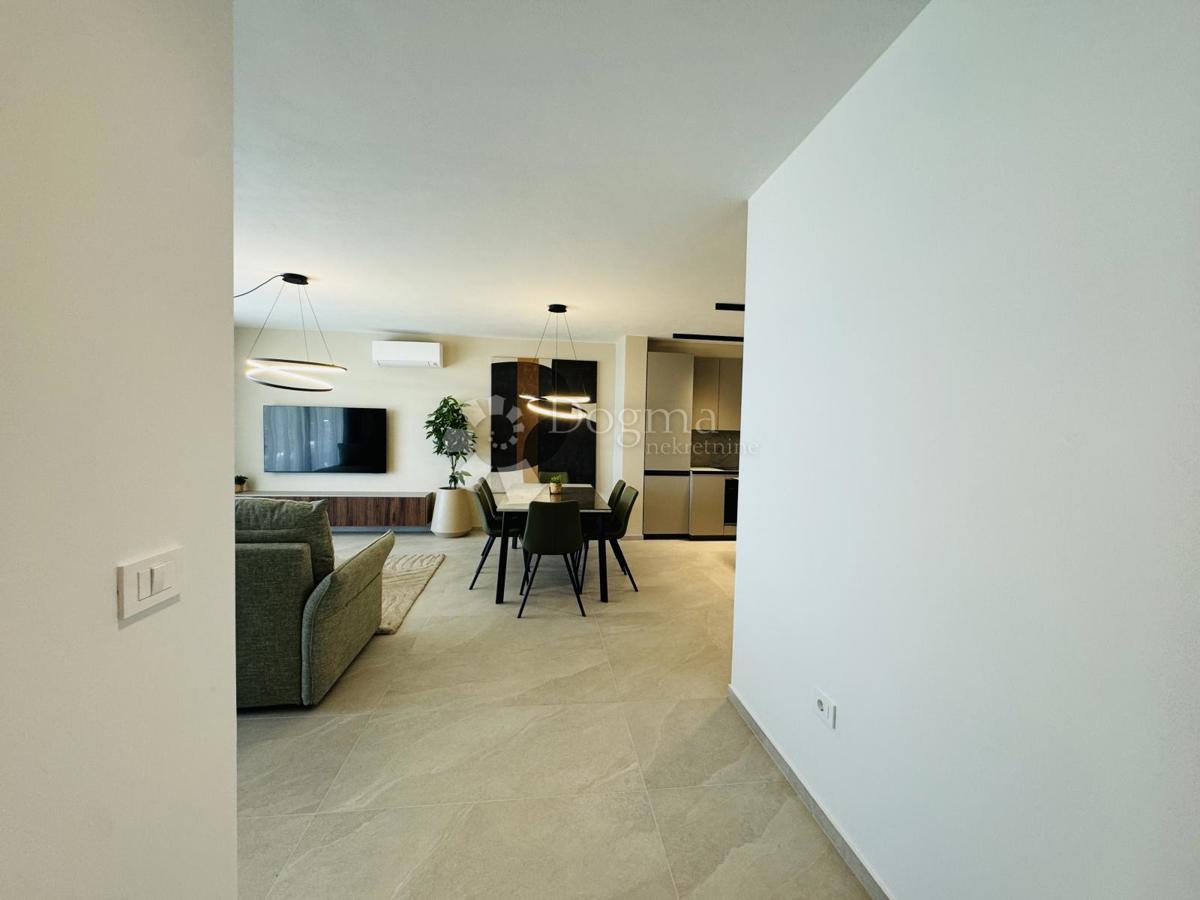 Stanovanje Novigrad, 134,99m2